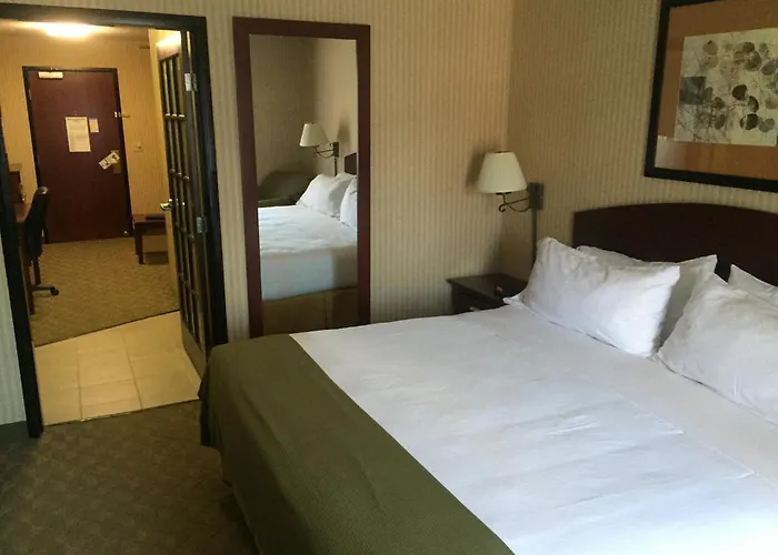 Spark By Hilton Lansing